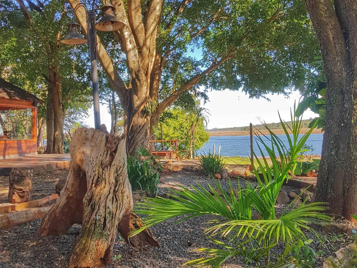 La Casa Del Lago Urugua-I Villa Puerto Iguazu Bagian luar foto